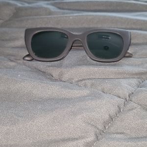 NWOT Toms Cat Eye Sunglasses